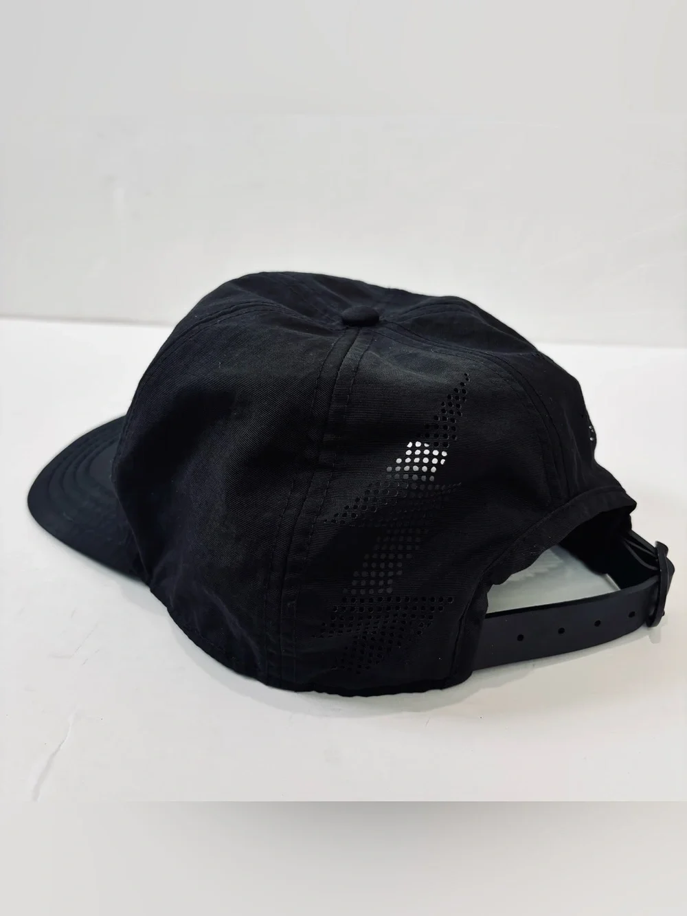 True Religion Man's Logo lightning bolt hat baseball cap black one size
